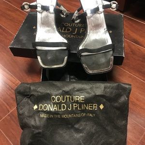 Donald J. Pliner Suede Black heels 8.5